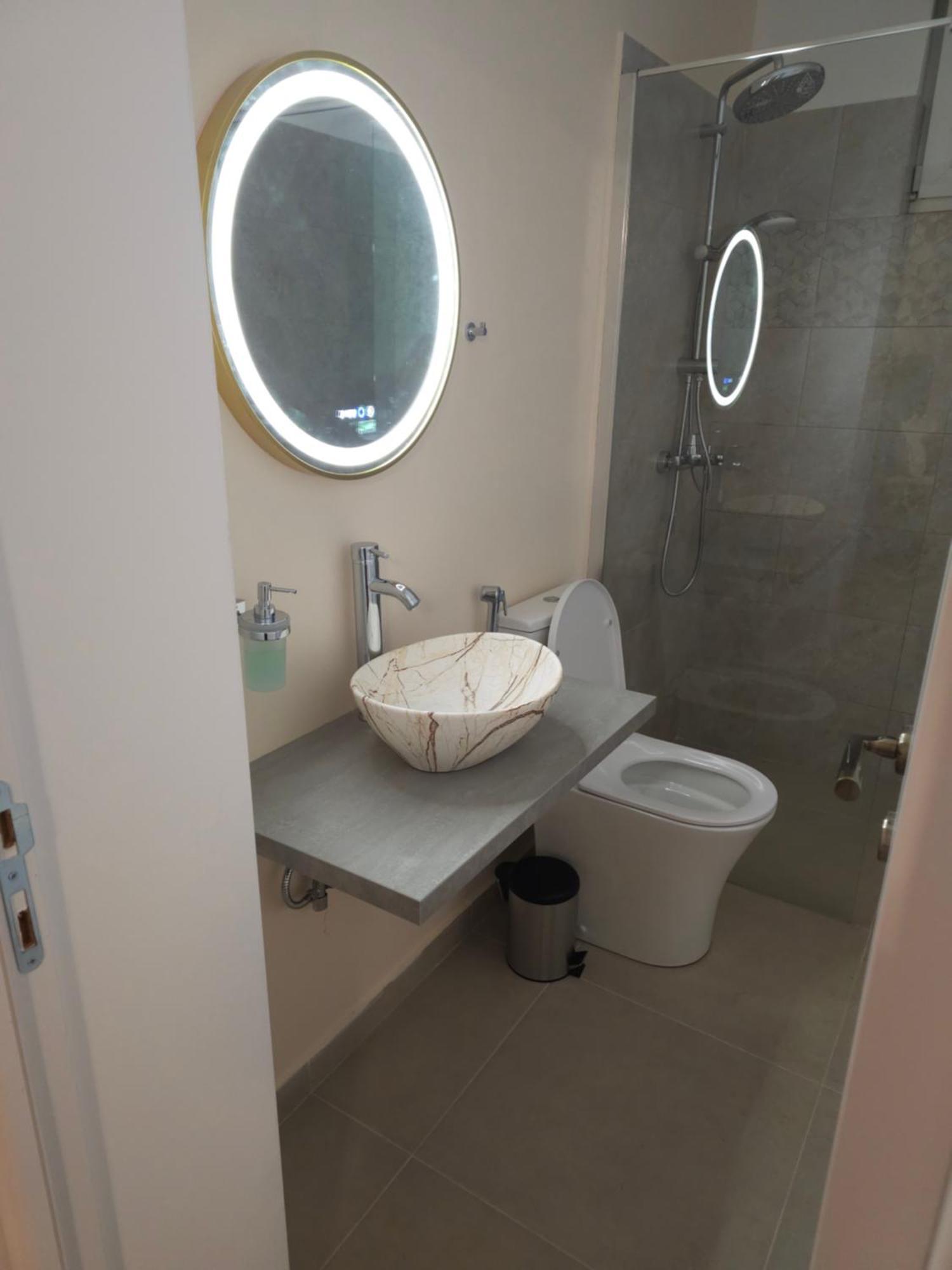 Terrace Hill House Apartment